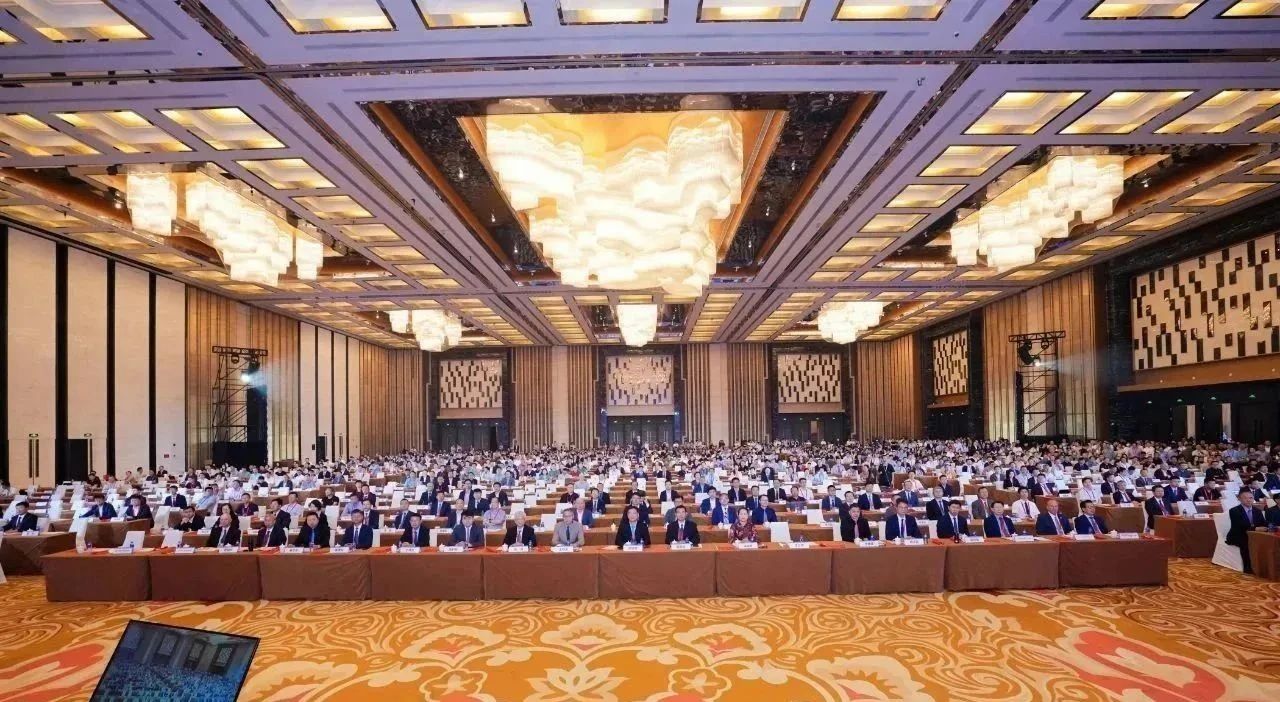 健康中国，泌尿先行--宁波夏里特医院泌尿外科团队参加2025CUDA年会